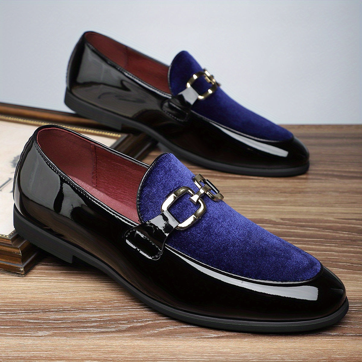 Men's Pointed Toe Slip-On PU Shoes
