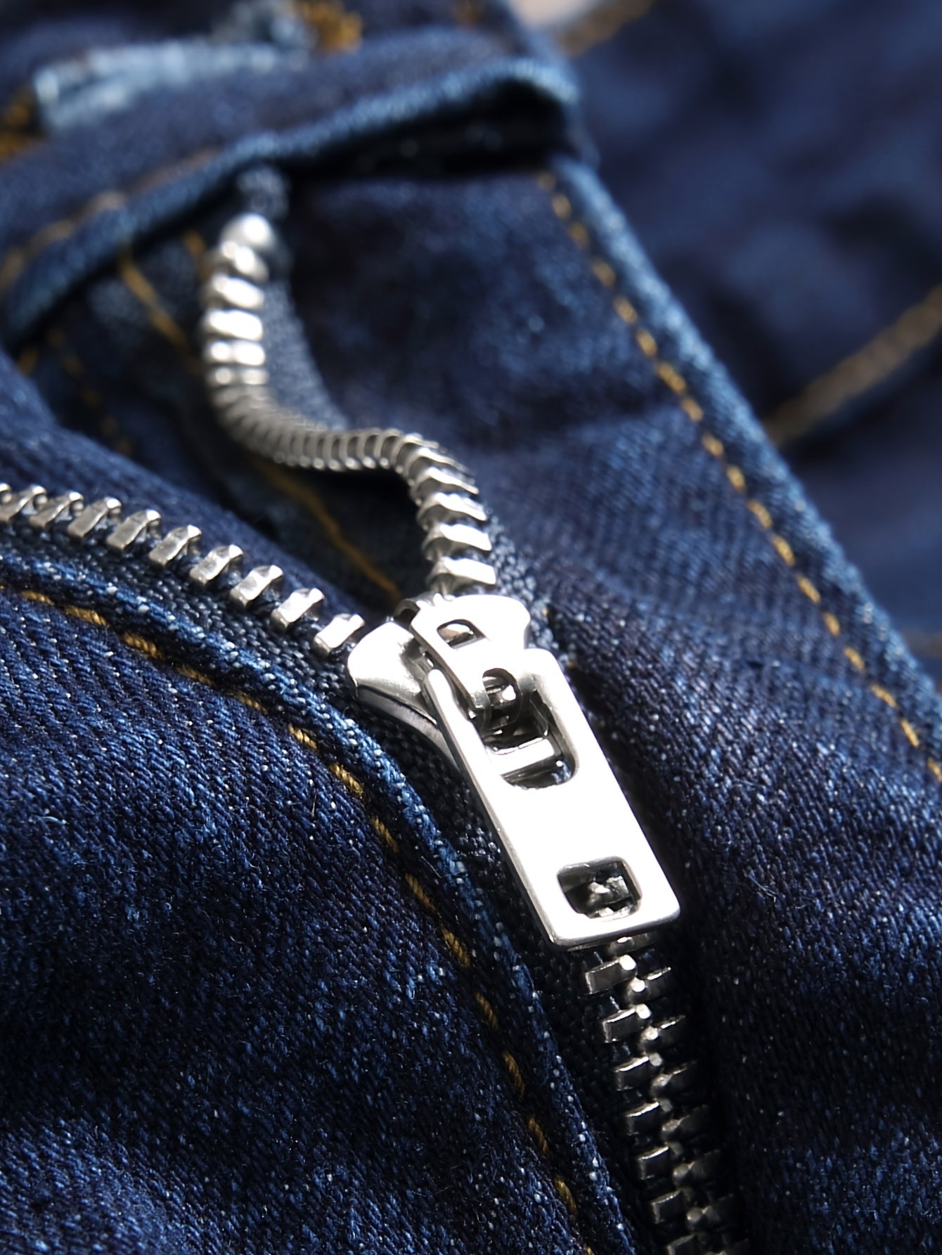Vintage Ripped Stretch Skinny Jeans